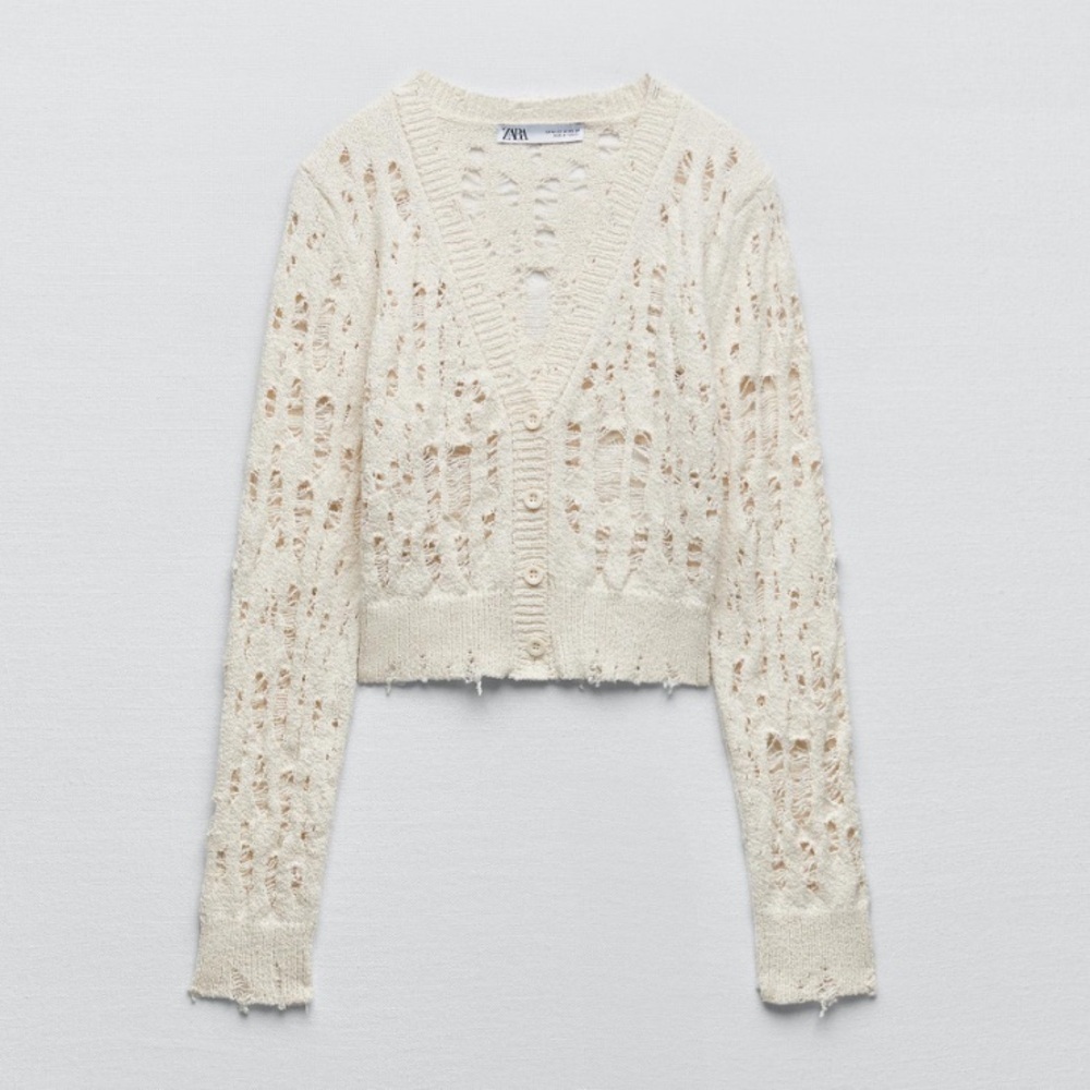Zara Femme Cardigan Hotsell Women's Cream Knit Distressed Cardigan Size M Y2K